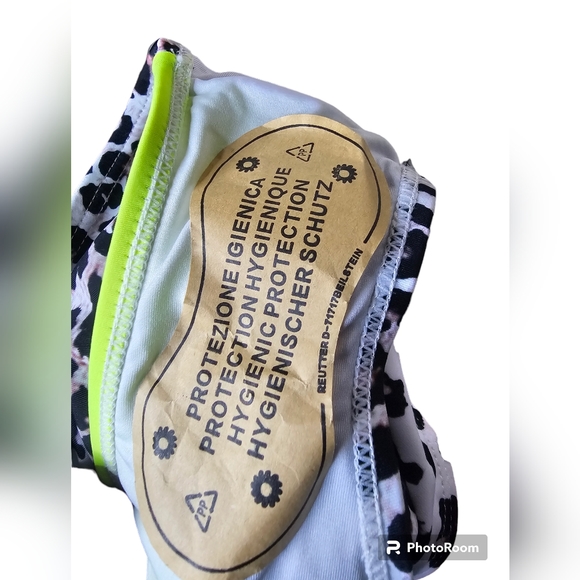 Ree Bees women's neon green/animal print one piece Swimwear size L - Picture 5 of 8